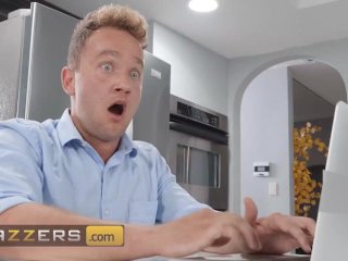 BRAZZERS - Handywoman Kaylee Ryder Knows Much Better To Fix Van's Cock Than His Kitchen Sink screenshot number 1