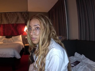 With round ass cheats on her boyfriend and gets fucked by a stranger she met outside — Full Scene — Extended Cut