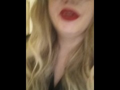Сучка показывает измену и хочет трахаться - Screenshot 7 of 16 - грязный разговор