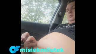 mastrubation of the teddy bear in the car