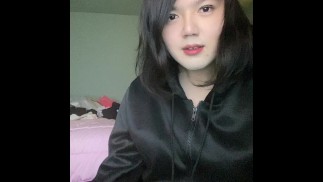 Stomping u with my Uggs