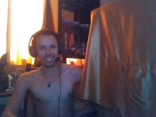 NEW CHAPTER IN MY LIFE MORE SPACE TO HAVE FUN WITH MY BIG COCK