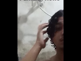 Я занимаюсь настоящим сексом в душе