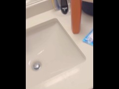 COLLEGE STUDENT SUCKED OFF SOMEONES HUSBAND - Screenshot 7 of 16 - Student