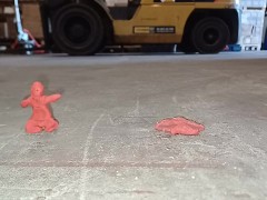Clayman Crush Walkover, crushed by a giants boot 👣👣 - Screenshot 3 of 16 - Boot Trample
