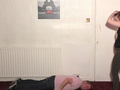 Trampling In Converse - Screenshot 13 of 16 - Converse