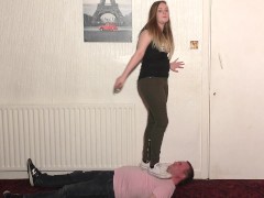 Trampling In Converse - Screenshot 2 of 16 - Converse Sneakers
