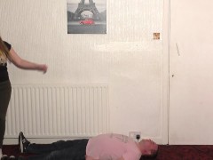Trampling In Converse - Screenshot 6 of 16 - Converse Sneakers