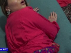 سکس افغانی همرای دختر خاله - Afghan porn with cute and horny Afghan stepsister - Screenshot 7 of 16 - Afghan Sex