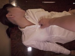 絶頂後の痴女に電マ挿入！大きくなったチンコをずぼずぼおまんこに中出しセックス。（日本人、個人撮影、素人） - Screenshot 2 of 16 - Amateur