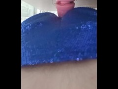 Hetero se mete Pene realista de 22 cm todo adentro con lenceria de mujer  y lo disfruta