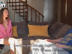 Мачеха нимфоманка  соблазняет пасынка и сквиртит от члена в заднице - Screenshot 4 of 16 - Blowjob