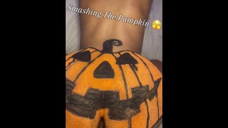 Smashing The Pumpkin 🎃