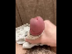 女の子の使用済みパンツに大量ザーメンぶっかけてぐちょぐちょにする - Screenshot 5 of 16 - Cum In Panties