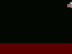Deutsche Milf wird von Handwerker gefickt - Screenshot 1 of 16 - Erocom