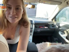 Трахнула подлокотник в машине. Публичная мастурбация - Screenshot 2 of 16 - Masturbate