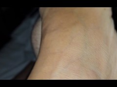 in hotel il bastardo del fattorino mi ha scopata di lato e venuto sul culo