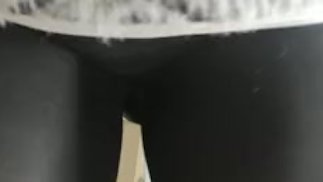 mi piace bagnarmi la figa mentre mi alleno