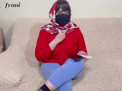  میخواد بره پیش دوستپسرش کس بده،پ-س-رش غیرتی میشه میگه اینجوری نرو بیرون لباسات بده اما... 1/16