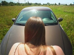 Ты серьëзно ходишь на улице без трусиков? Соседка публично изменила своему мужу 5/16