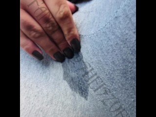 так промокла,🥺💦 пришлось играть с собой через мои леггинсы
