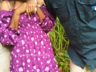 වැස්ස දවසෙ මෝල් වෙලා කෑල්ලගේ පෙට්ටිය කැඩුවා Sri Lankan 18 Virgin sex thumbnail
