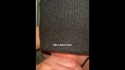 Шлюха тренирует глубокую глотку! Плевок Fetish