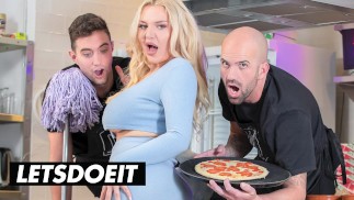 Hot MILF Miss Jackson Dirty Anal with Big Dick Chefs - LATINA MILF