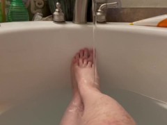 Fuzzy Boi Bath Fun 3/16