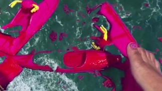 giantess ruins jet ski race