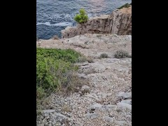 снял незнакомку на пляже в Хорватии - Screenshot 13 of 16 - Cum
