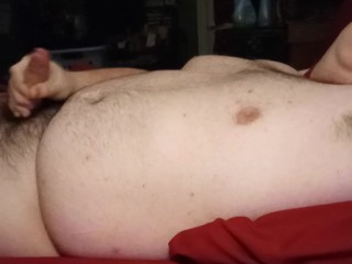 抓住你胖乎乎的朋友在同一张床上卡明