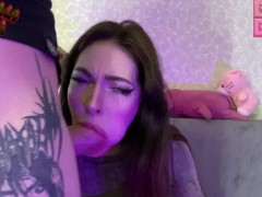 Жестко Выебал в Рот Свою Сводную Сестру Прямо Во Время Стрима - Screenshot 3 of 16 - Big Cock