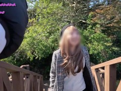 昼休みに公園で他人棒を咥えるアラフォー人妻 - Screenshot 8 of 16 - 露出