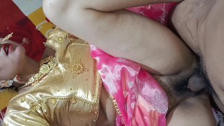 Priya ki dever ke saamne saree utaarne Lagi