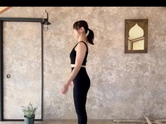 【モザイク無し】筋トレ女子、筋トレしたあとは全裸でモザイク無しヨガにチャレンジ！でも少しモザイクかけないとダメだったw - Screenshot 2 of 16 - 筋トレ女子