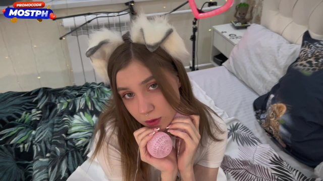 Slutty cat girl tasted master’s dick and gave her pussy