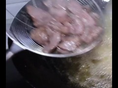 隔壁嫂子送的牛肉 - Screenshot 11 of 16 - 亚洲