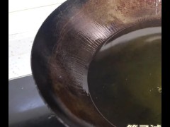 隔壁嫂子送的牛肉 - Screenshot 9 of 16 - 无码