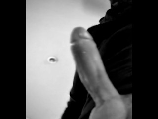Lightskin Shows off Hard BBC