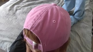 в рот и глубоко заглатывай красивую миниатюрную рыжую секс-куклу