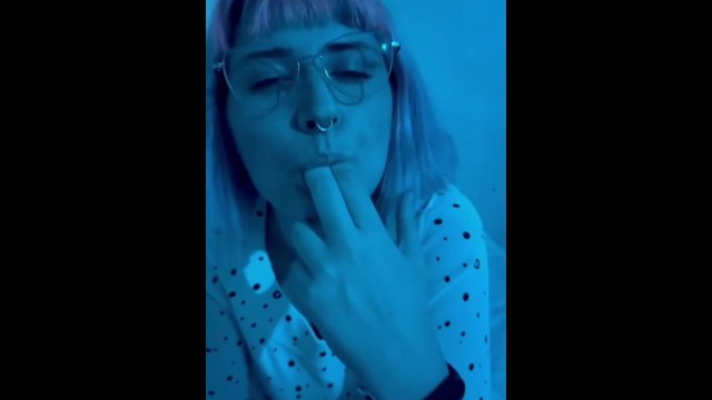 Baddie lesbian make a striptease, cum on me pls! Face sitting pov, big boobs and big ass