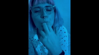 Baddie lesbian make a striptease, cum on me pls! Face sitting pov, big boobs and big ass
