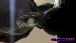 PERFECT LIPS👄the bubble blower blow bubbles all over his dick until he NUT!!! In her mouth