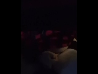 Мастурбация поздно ночью