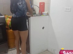 سکس با شوهر خواهرم جرم میده آبشو رو سینم میریزه 1/16