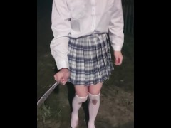 伪娘在雨后的马路边露出自慰 - Screenshot 10 of 16 - 露出