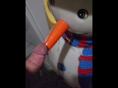 Getting the Christmas decorations ready