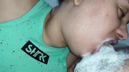 Поедание члена с одной стороны на другую, пока кремпай не выйдет очень сливочным, лучший минет🍌🥛💦🤤😋