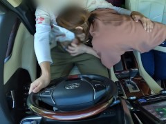 【Full】車でフェラ抜きしてくれる変態人妻 - Screenshot 10 of 16 - Asian